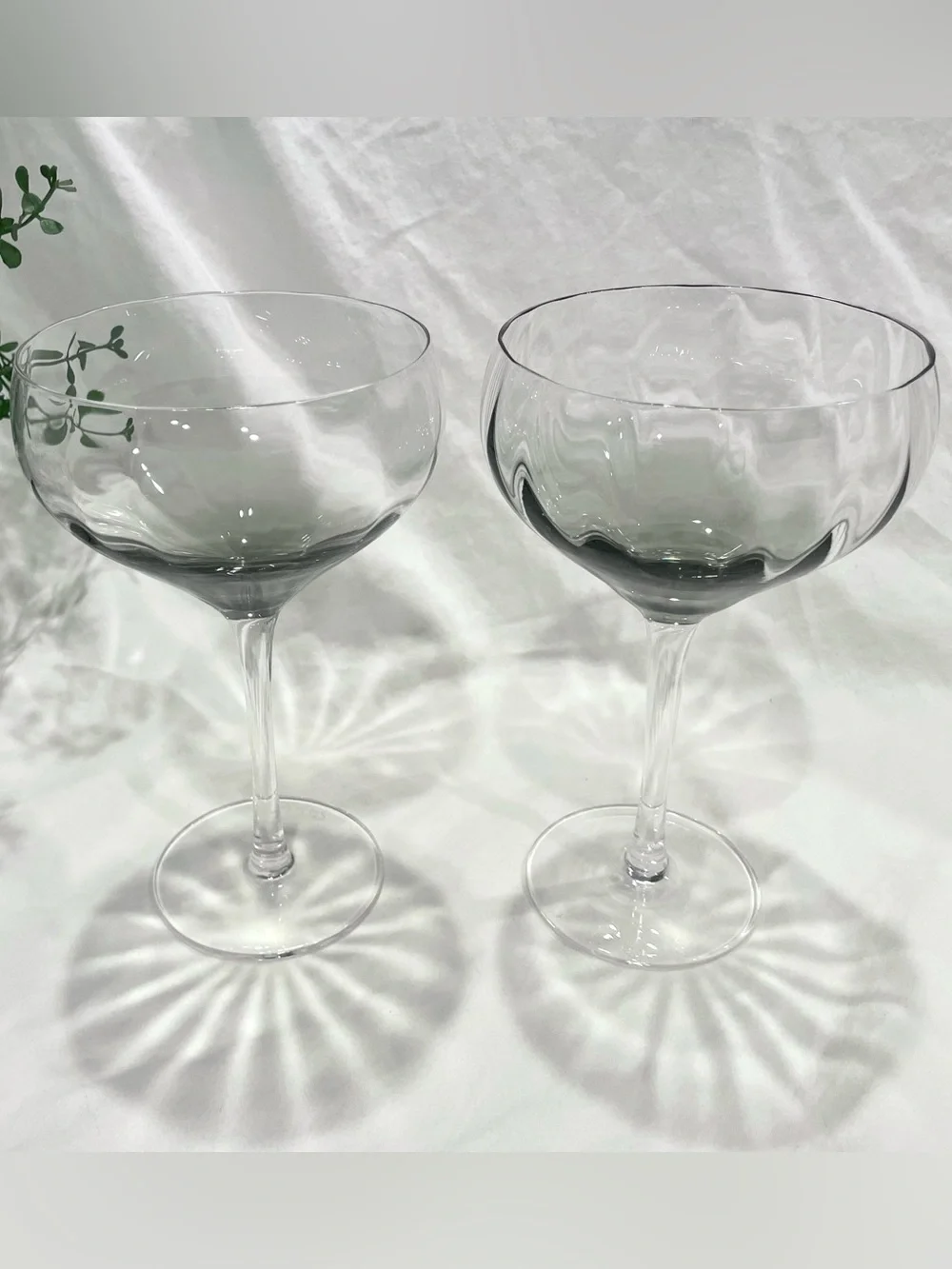 Pair (2) Sur la Table Smoke and Clear Wine Glasses | Signed | EUC